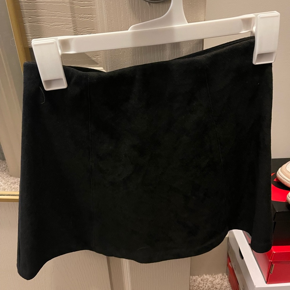 Brandy Melville Skirt